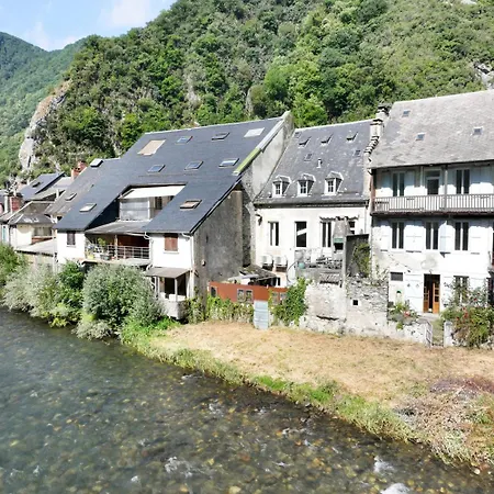 Le Chant De La Garonne *